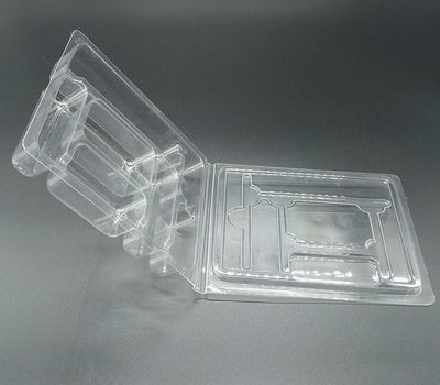 Clear plastic clameshell blister packaging for gift box GT-016