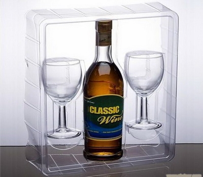 Plastic blister pack for wine and two cups FD-007
